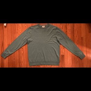 $8 ➡️ Crewneck Sweater